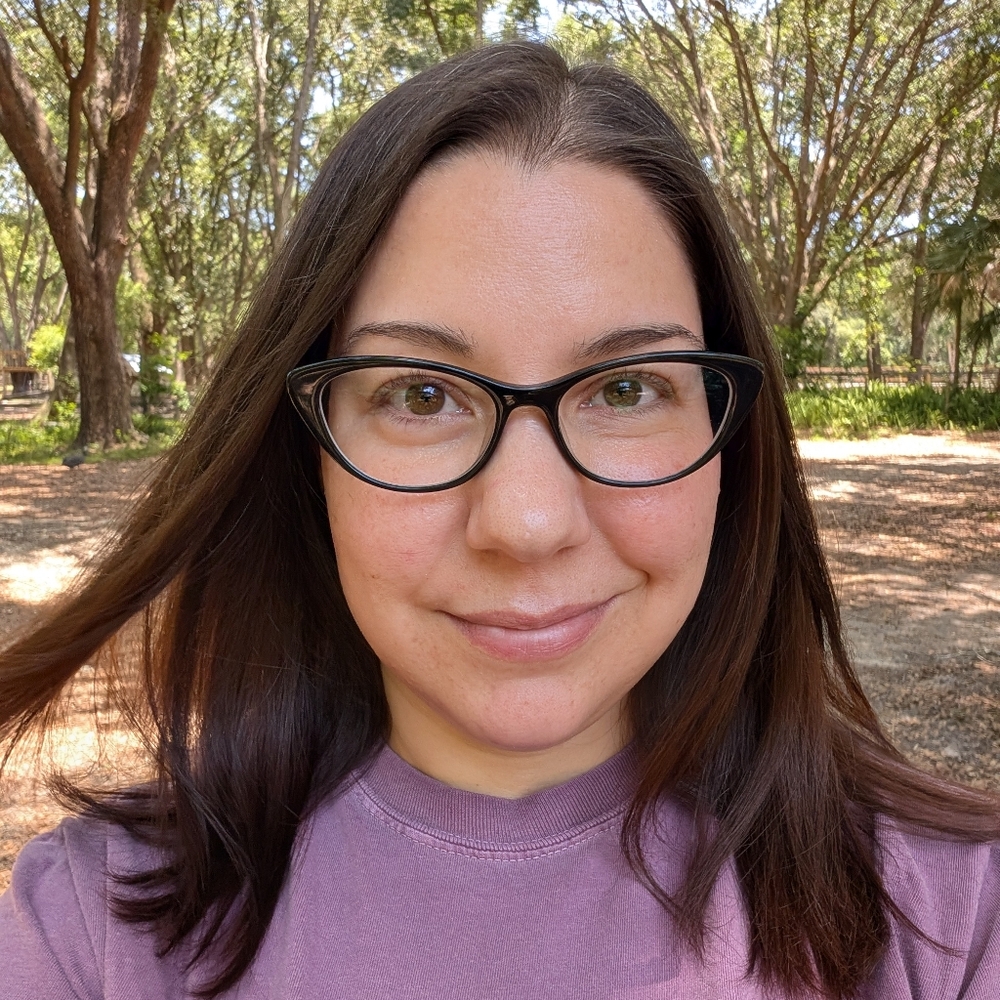 Meet your Posher, Alycia